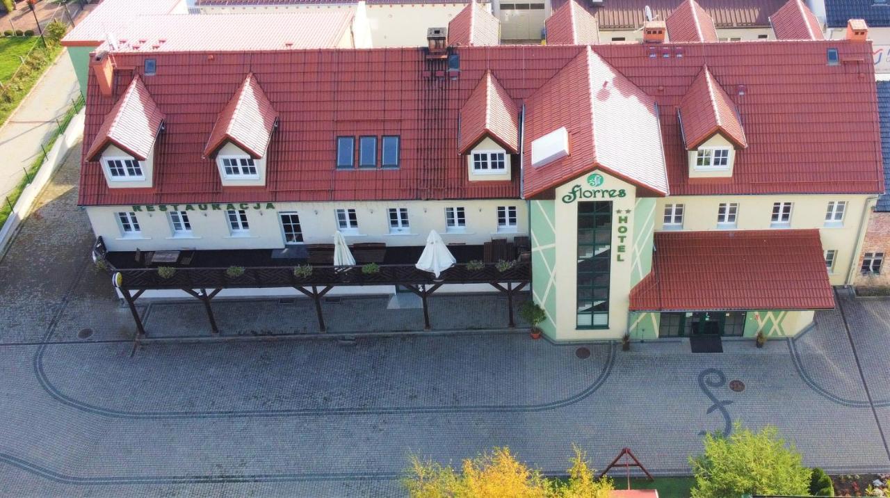 Centrum Restauracyjno-Hotelowe Florres Pawlowiczki Экстерьер фото